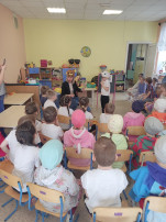 "Поэтическое утро" и "Поэтические вечера" "Поэтическое утро" и "Поэтические вечера".